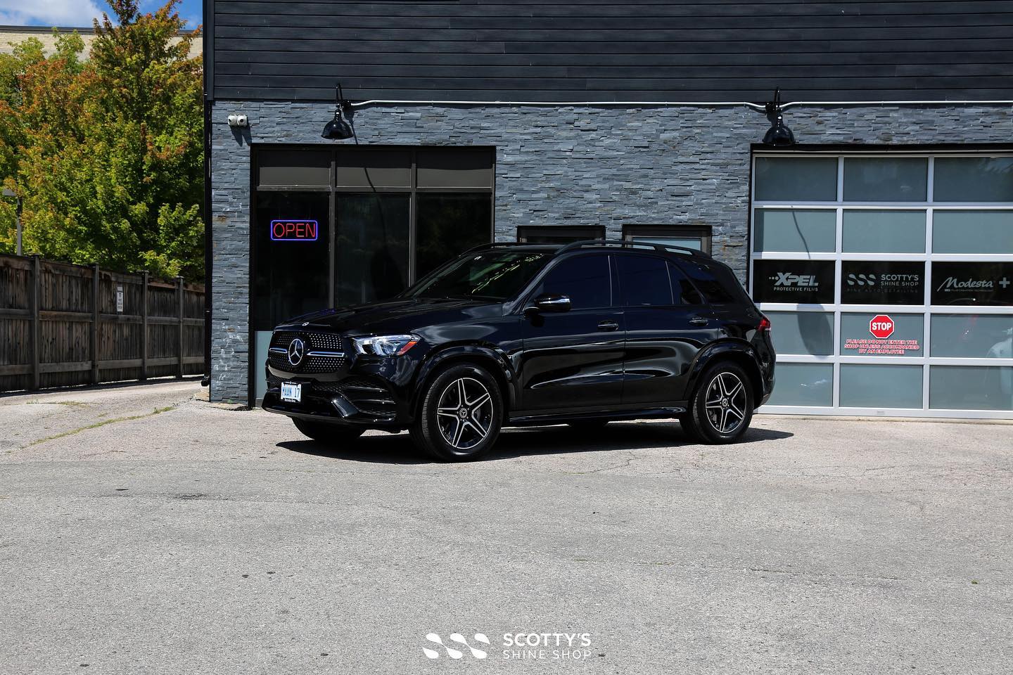 2022 Mercedes GLE450 Paint Correction and Modesta BC-04 Nano-Titanium Glass Coating and BC-06 Wheel Coating London ontario canada