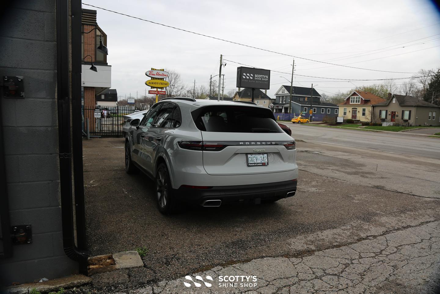 2022 Porsche Cayenne E-hybrid Xpel Ultimate Plus paint protection film London ont canada