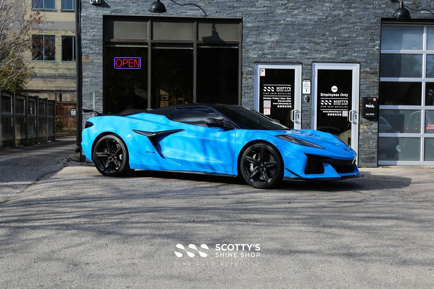 2023 Chevrolet Corvette Z06 Premium Suntek Ultra Paint Protection Film, LLumar Formula 1 Stratos Ceramic Window Tint, Modesta Ceramic Coating on Wheels, Body and Glass side view London, Canada