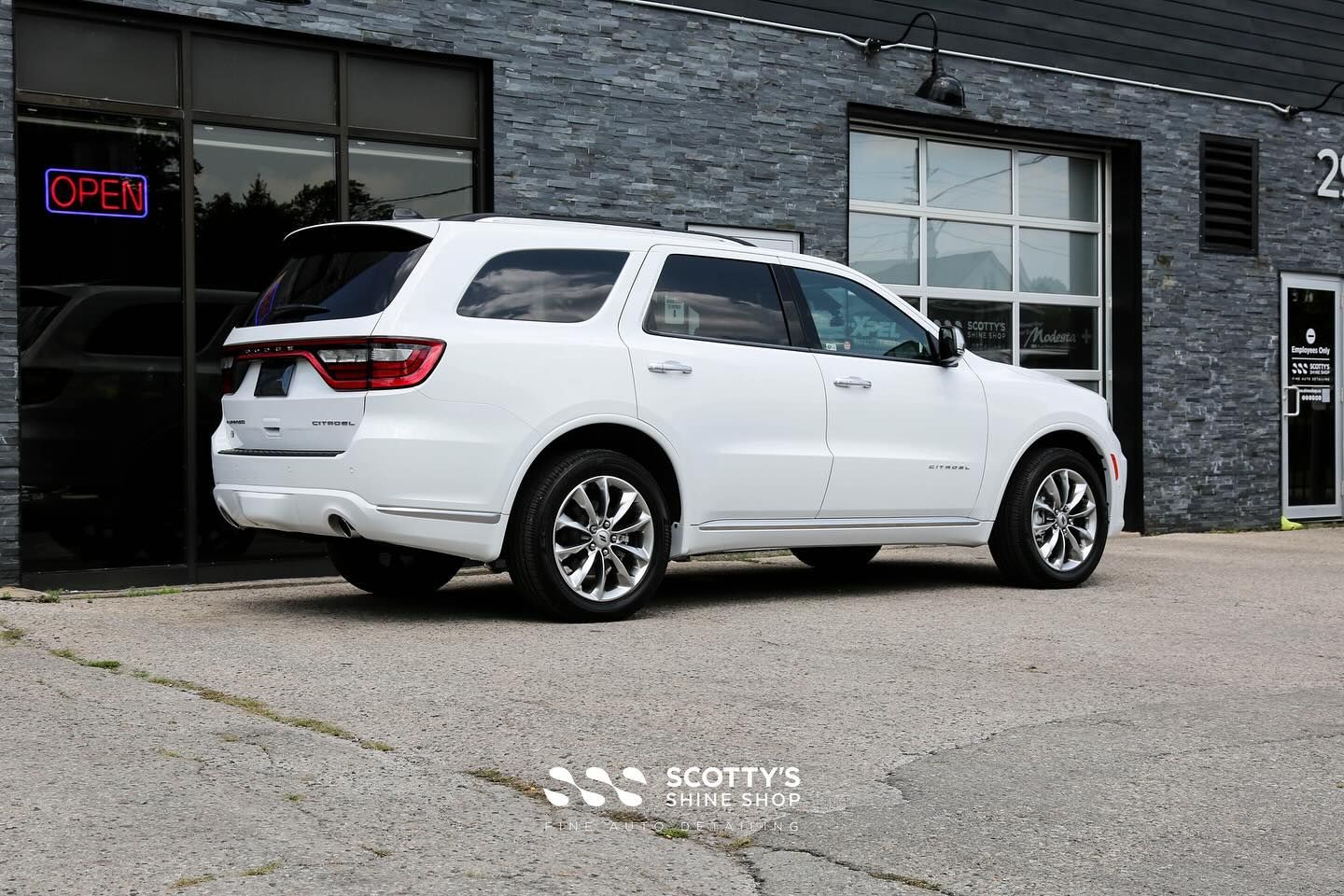 2023 Dodge Durango Light Paint Correction and Modesta BC-X Ceramic Coating London, Ontario Canada