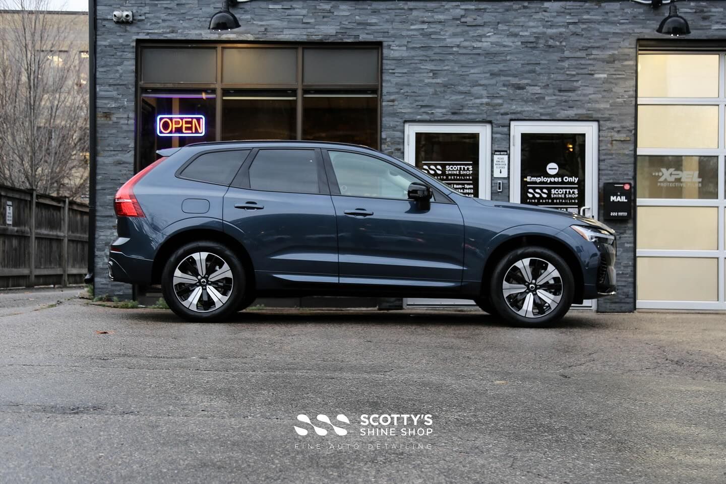 2023 Volvo XC60 Xpel Fusion Ceramic Coating side view London, Ont Canada