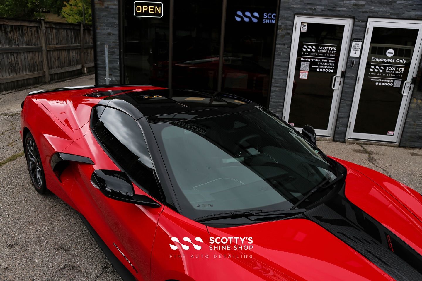 2024 Chevrolet Corvette C8 3M 2080 G212 Gloss Black Metallic Film roof view London, Ontario
