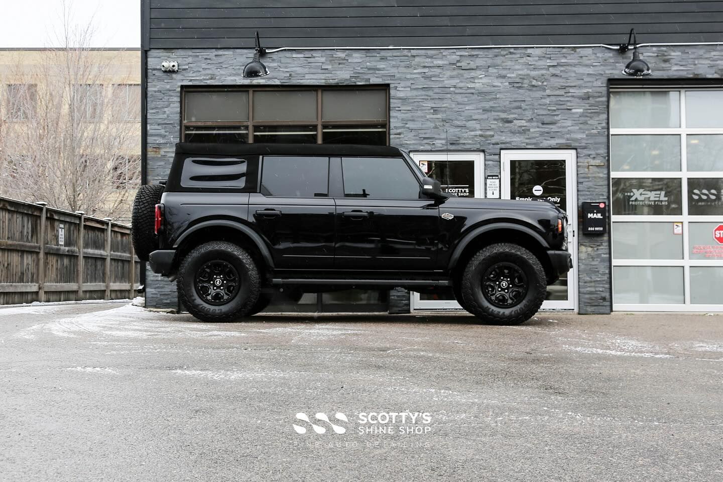 2024 Ford Bronco Wildtrak Polishing, Xpel Fusion Premium Ceramic Coating side view close up London, Ontario