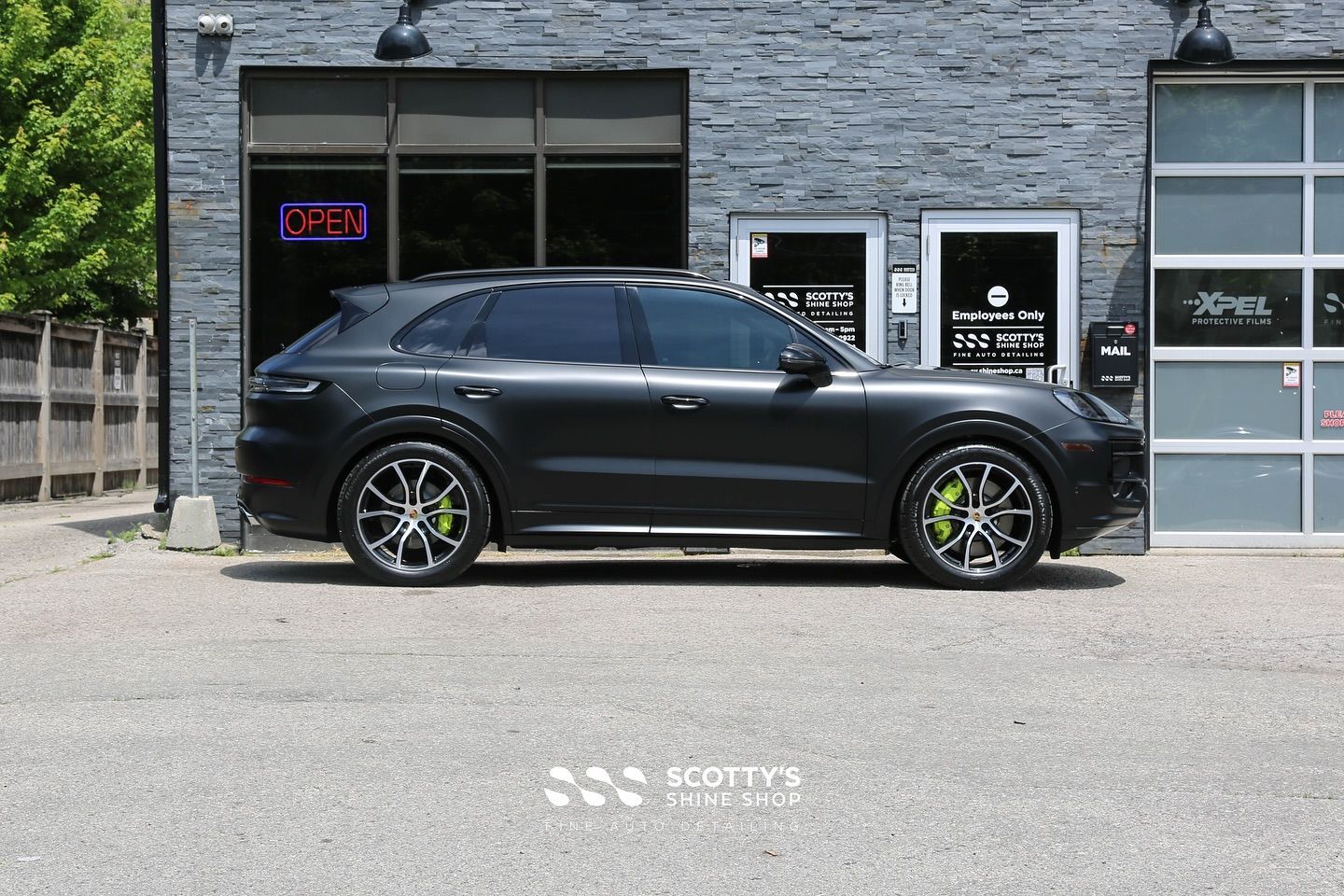 2024 Porsche Cayenne E-Hybrid Premium Suntek Ultra Matte Paint Protection Film and Llumar Formula 1 Stratos Ceramic Window Tint side view London, ON