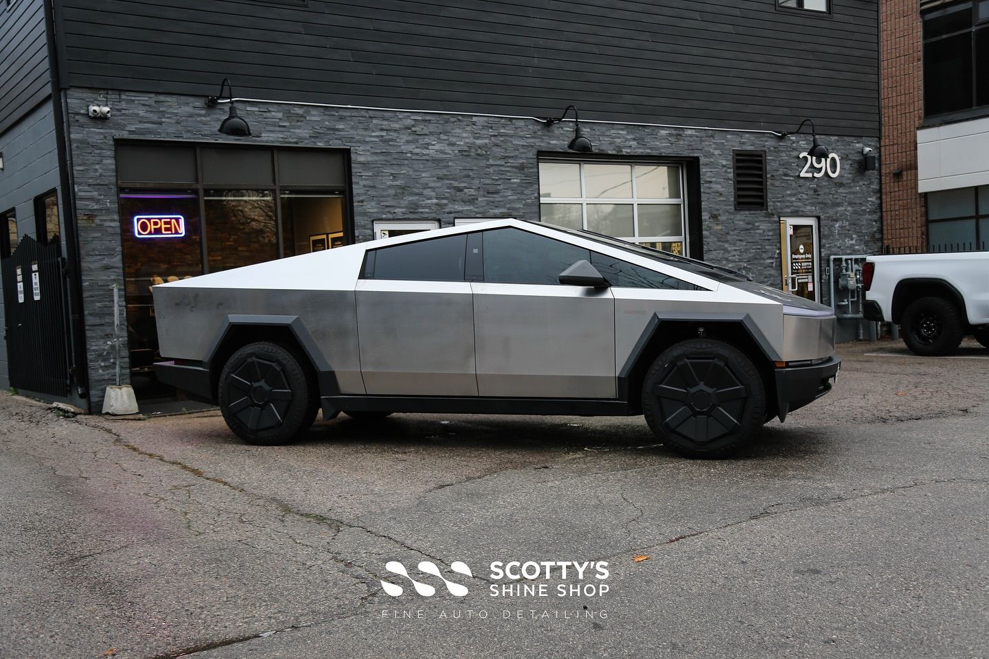 2024 Tesla Cybertruck Llumar Formula 1 Stratos Ceramic Window Tint side view London, ONT, Canada