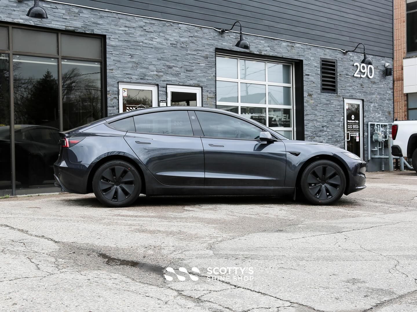 2024 Tesla Model 3 Xpel XR Ceramic Window Tint side view London, ON