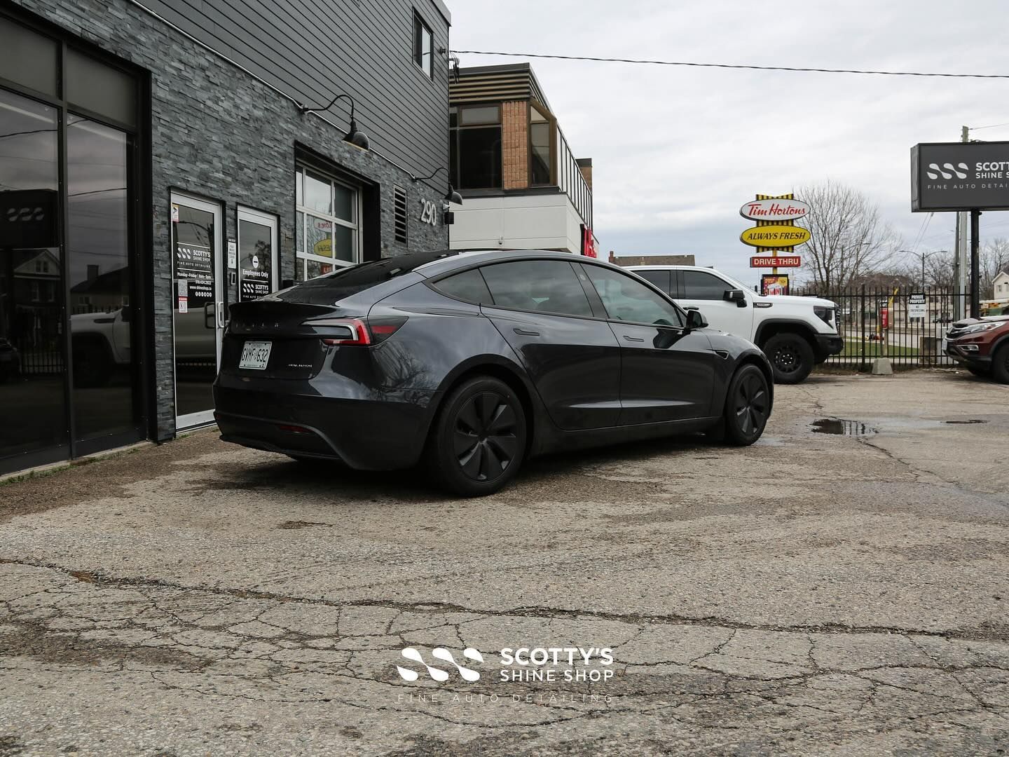 2024 Tesla Model 3 Xpel XR Ceramic Window Tint rear view London, Ont