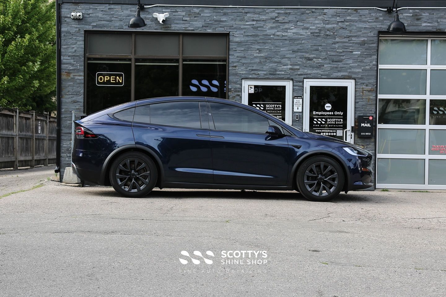 2025 Tesla Model X Carlas “Midnight Blue” 3rd Generation TPU Color Paint Protection Film side view London, Ont Canada
