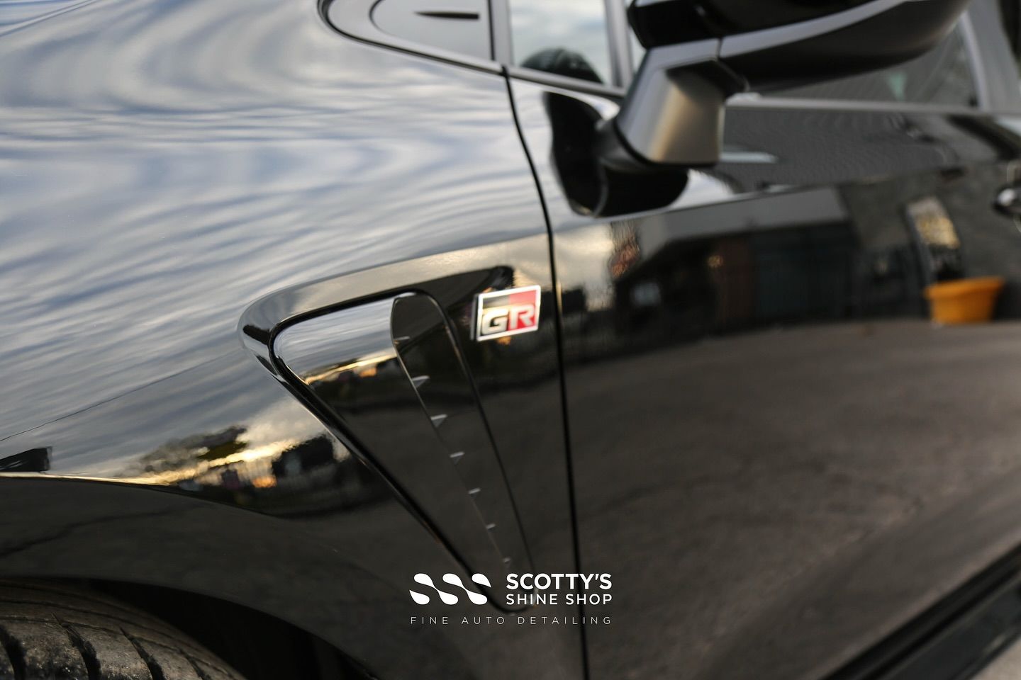 2025 Toyota GR Corolla LLumar Formula 1 Stratos Ceramic Window Tint , Paint Correction, Modesta BC-04 Nano-Titanium Glass Coating, Modesta BC-06 Heat Resistant Glass Wheel Coating side panel close up London, Ontario