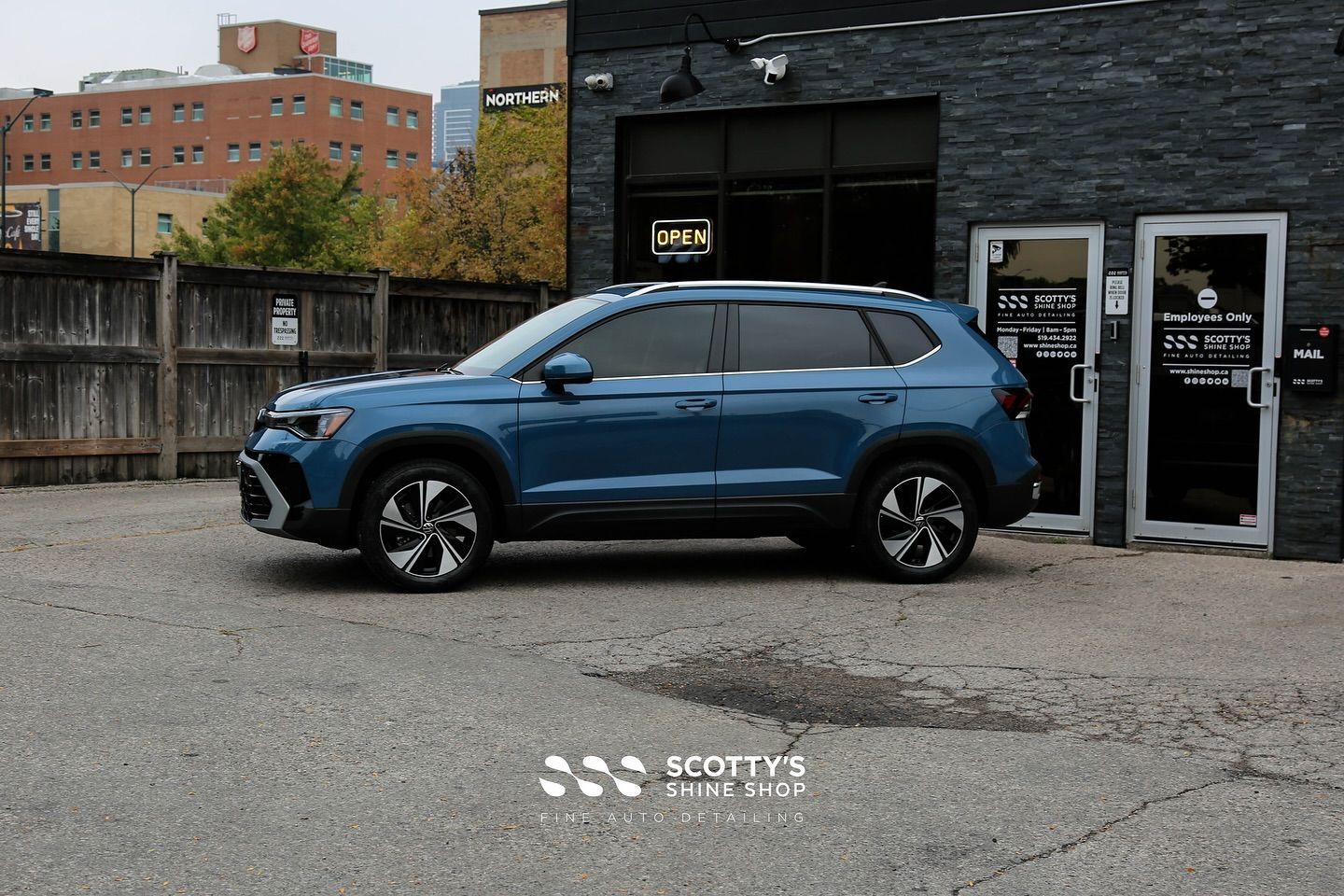 2025 Volkswagen Taos Suntek Ultra Paint Protection Film, LLumar Formula 1 Pinnacle Ceramic Window Film side view London, Ontario