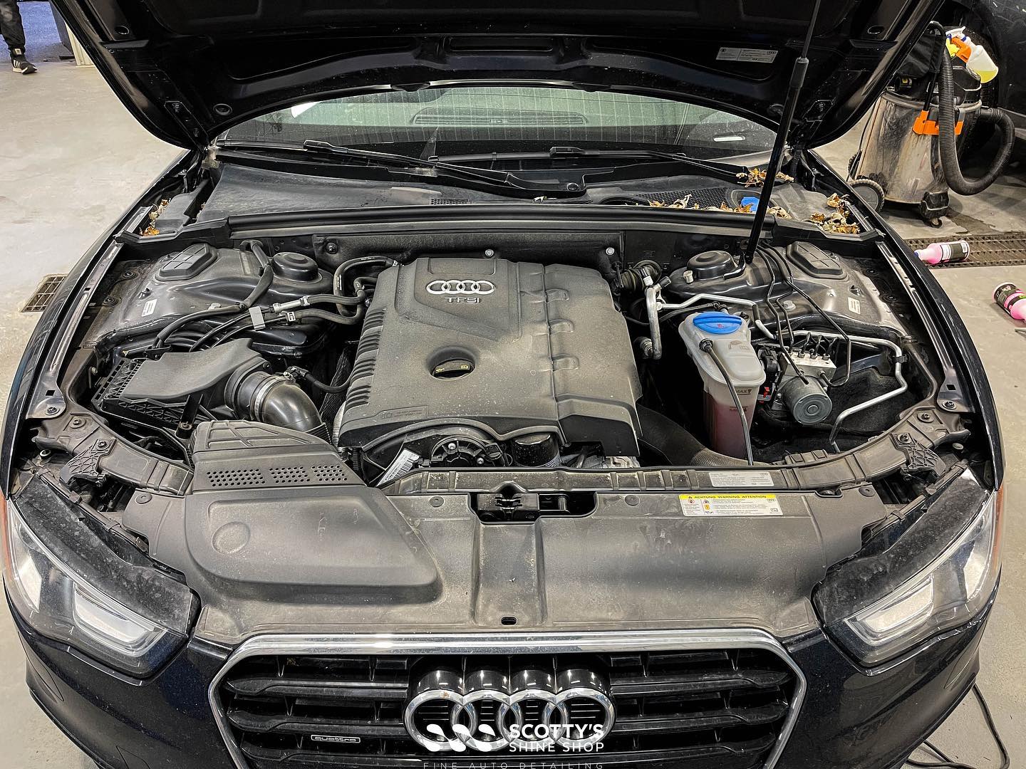 audi engine bay before london on