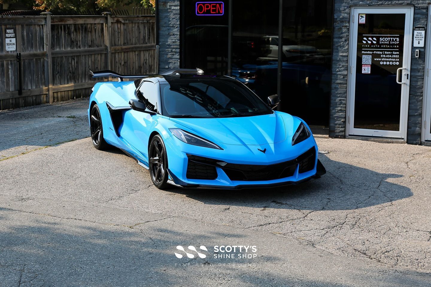 Chevrolet Corvette C8 Z06 Suntek Ultra Paint Protection Film London, Ont Canada