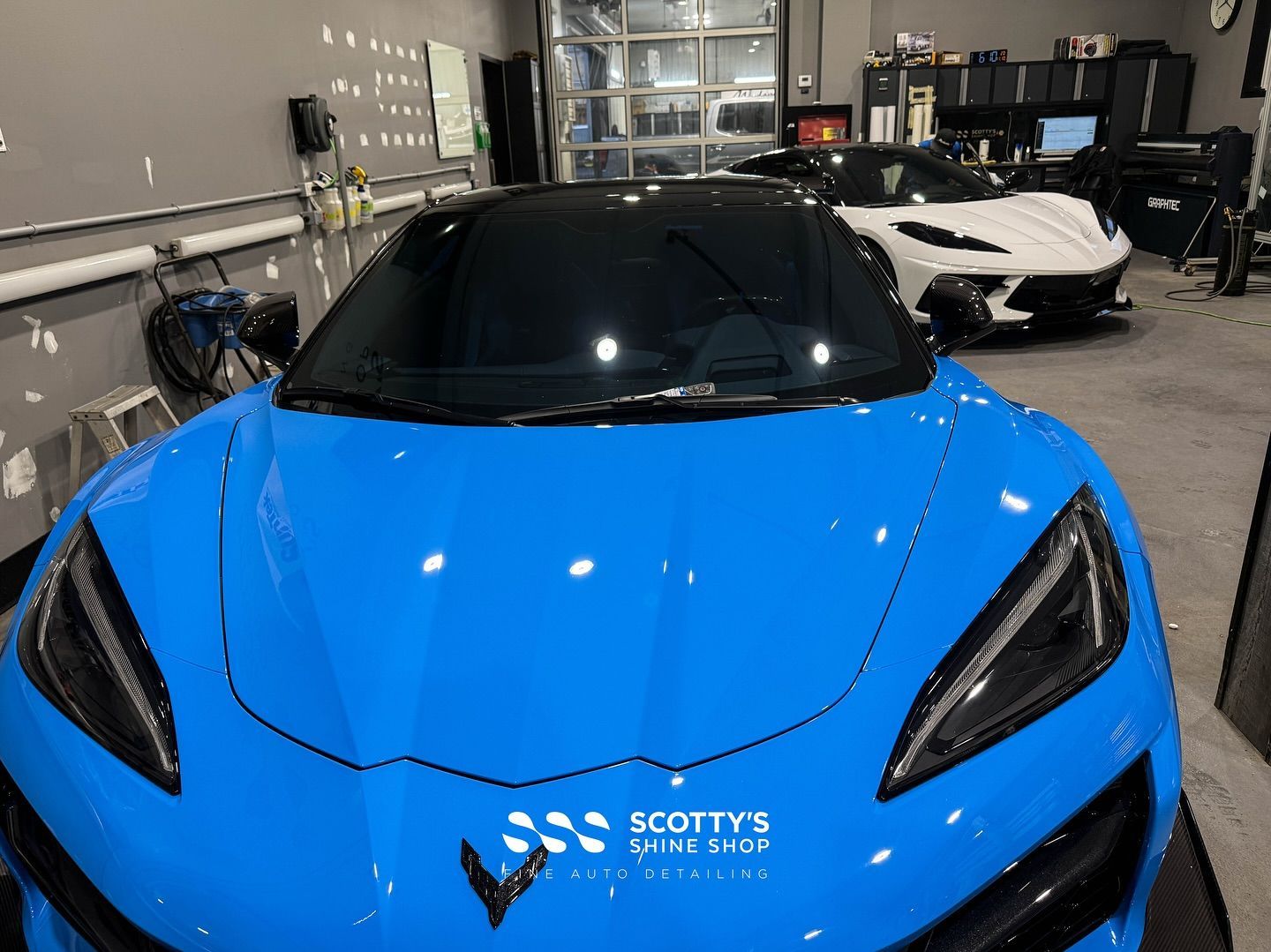 Chevrolet Corvettes Premium Suntek Ultra Paint Protection Film, Formula 1 Statos Window Tint, Ultrafit Wincrest EVO Windshield Protection Film, Modesta Ceramic Coatings London, Ontario Canada
