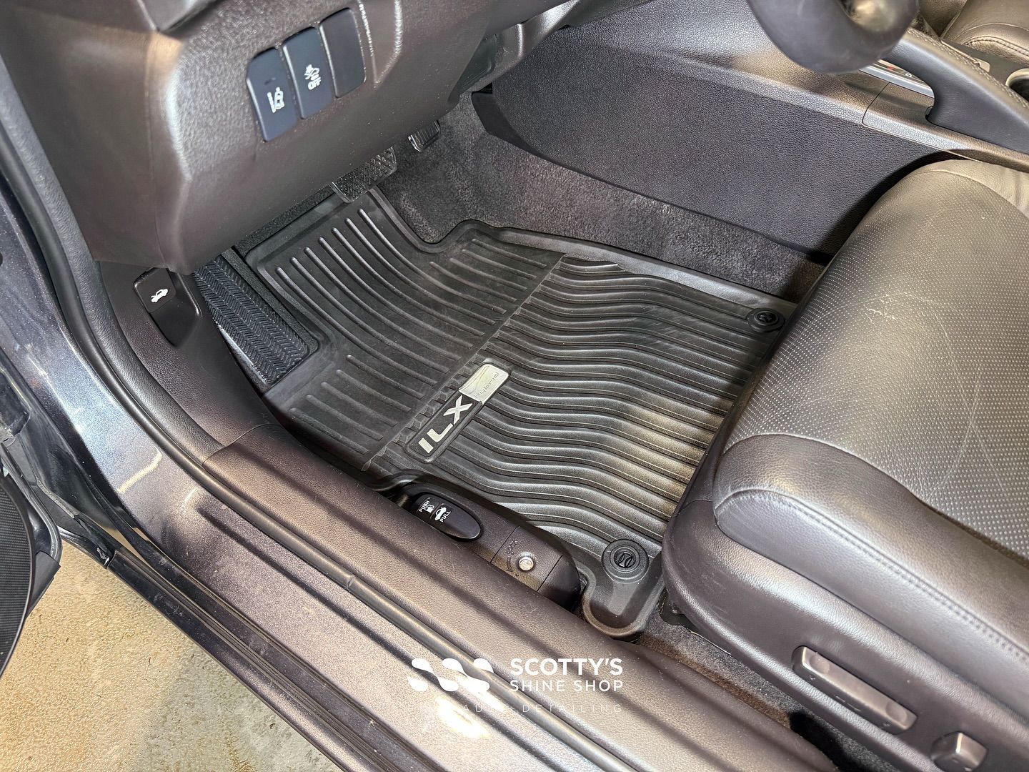 Detailing Interior Before and After final results London, ON Canada