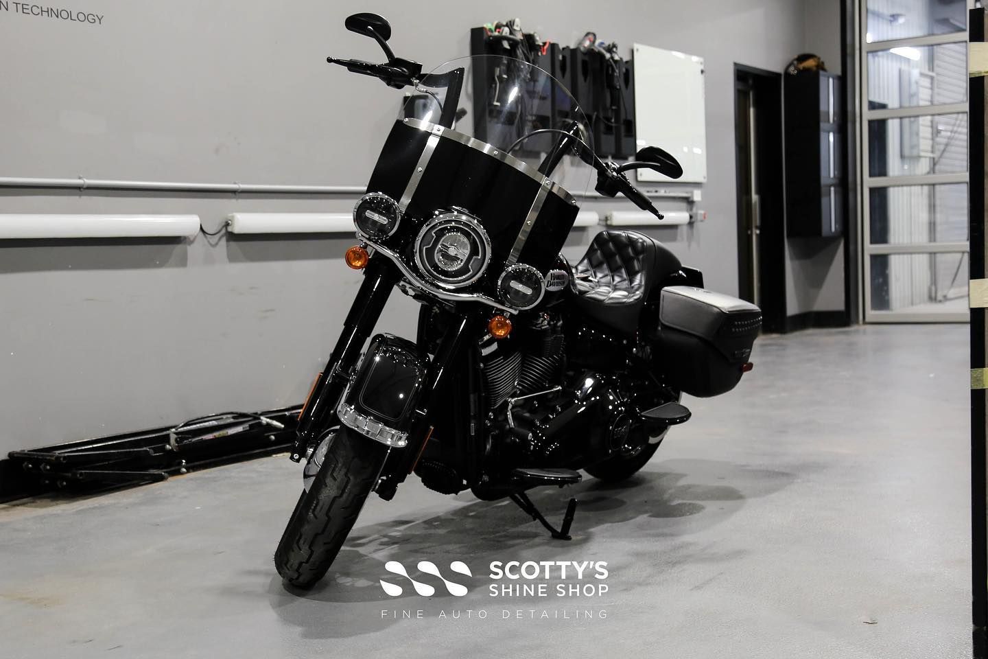 Harley Davidson Detailing and Ceramic Coating London, Ontario Canada