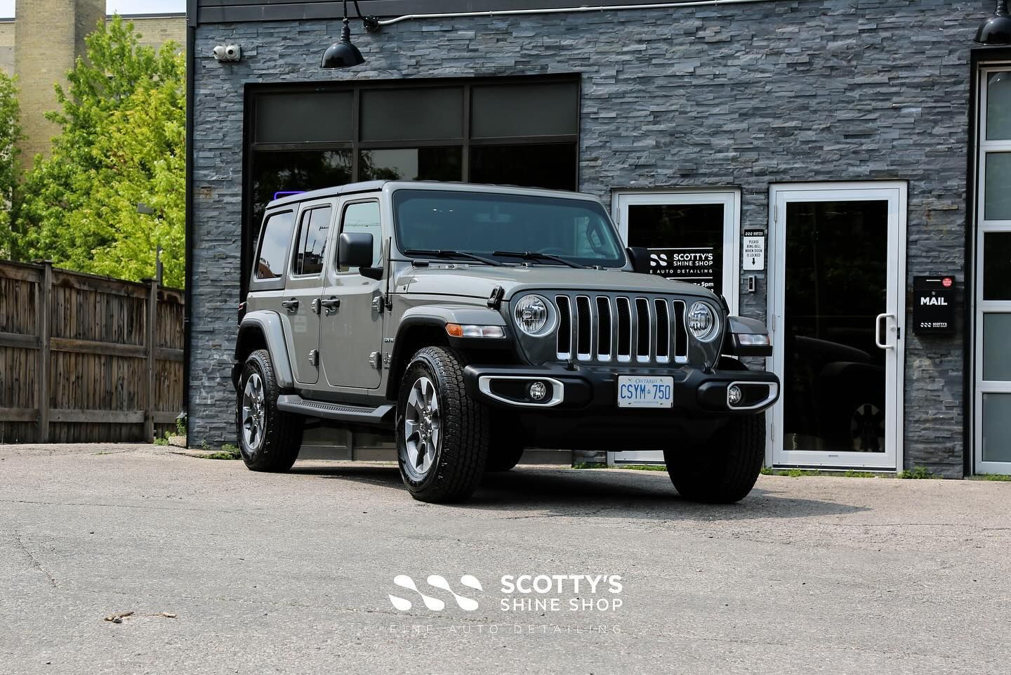 Jeep Wrangler Sahara  Full Detailing London, Ont