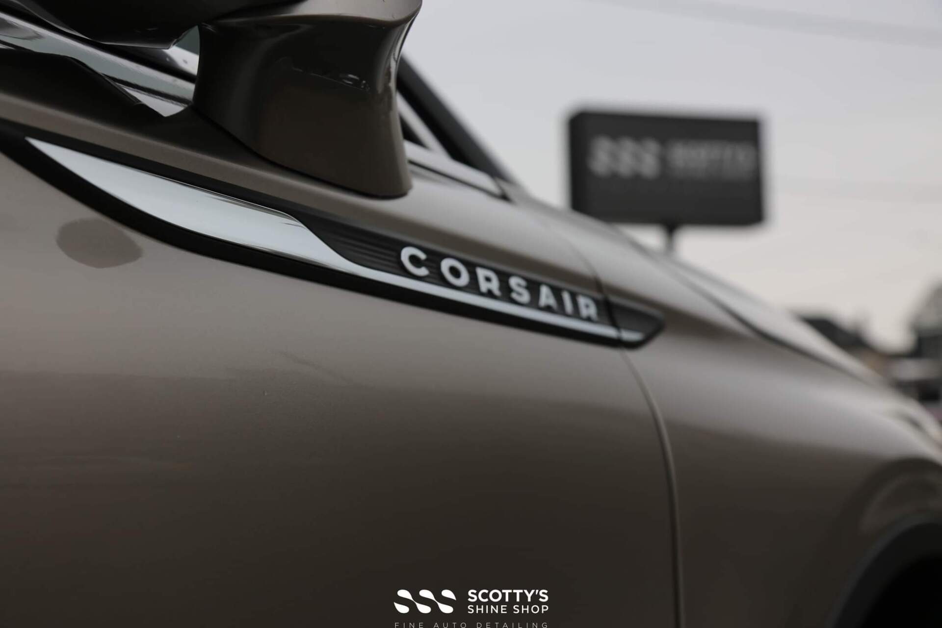 Lincoln Corsair Maintenance Detailing emblem close up Ldn Ontario