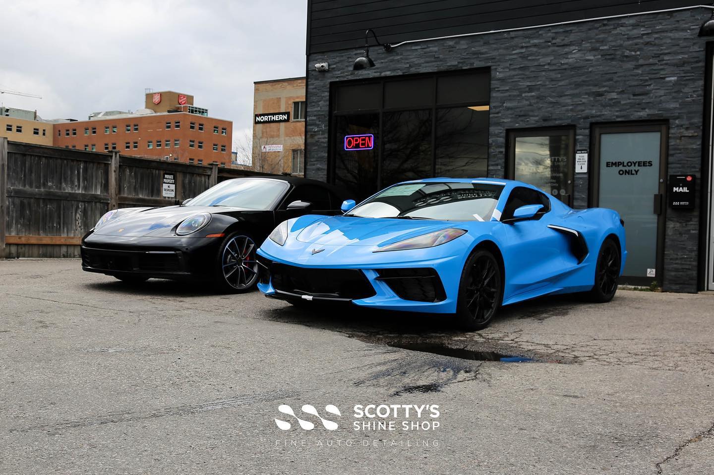 Porsche 911 & Corvette C8 Car Detailing London, Canada