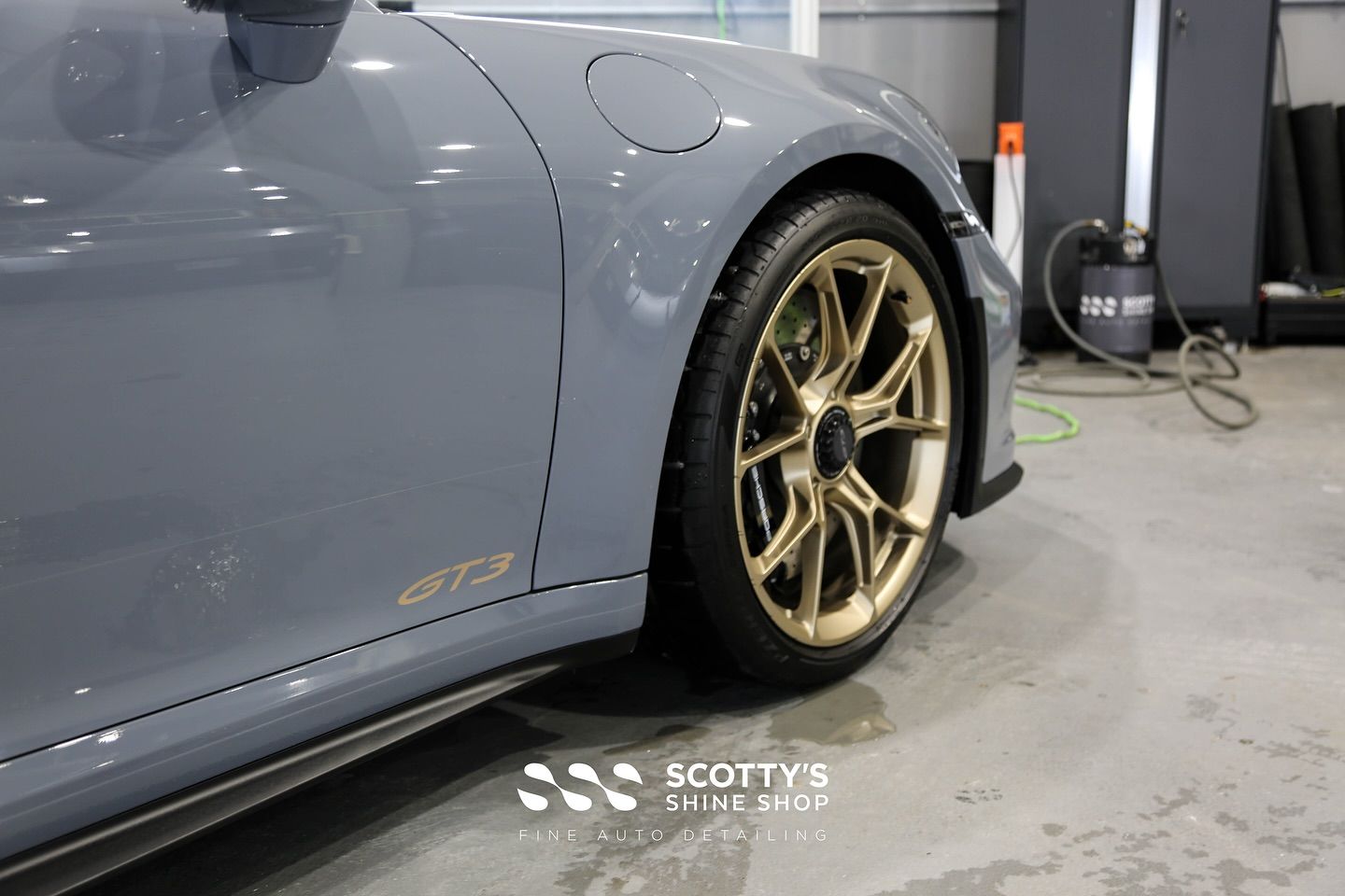 Porsche 911 GT3 Suntek Ultra Paint Protection Film, LLumar Formula 1 Pinnacle Ceramic Window Tint and Modesta Coatings tire close up London, ON