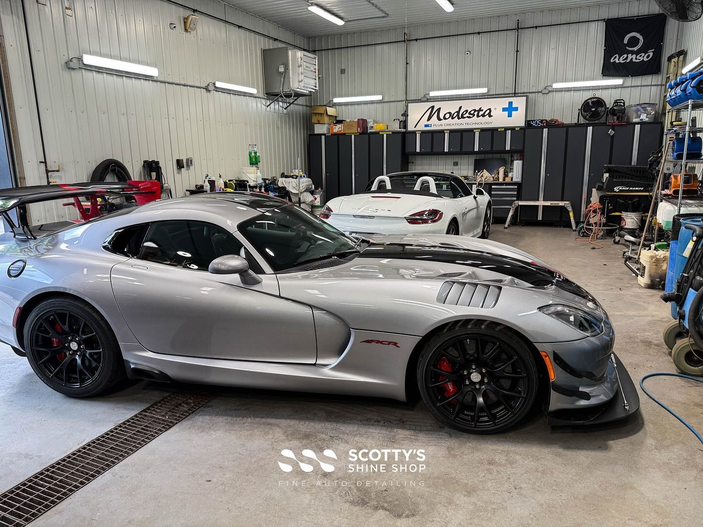A couple of new arrivals at the shop for paint correction, PPF and ceramic coatings! 
