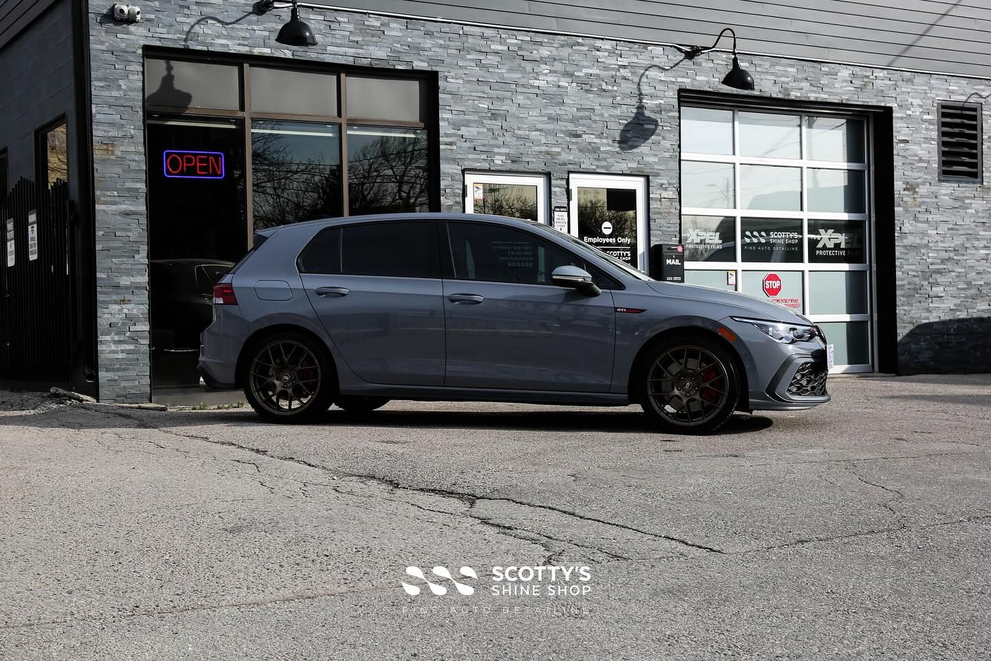 Volkswagen GTI Decontamination Wash and Paint Sealant detailing side view London, Ontario