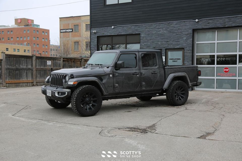 Window tinting a Jeep Gladiator in London