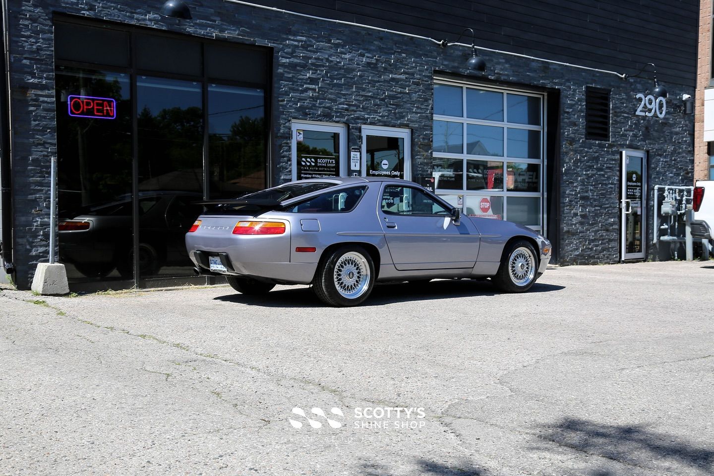 Vintage Porsche 928 Paint Correction and Gloss Enhancement London, Ontario Canada
