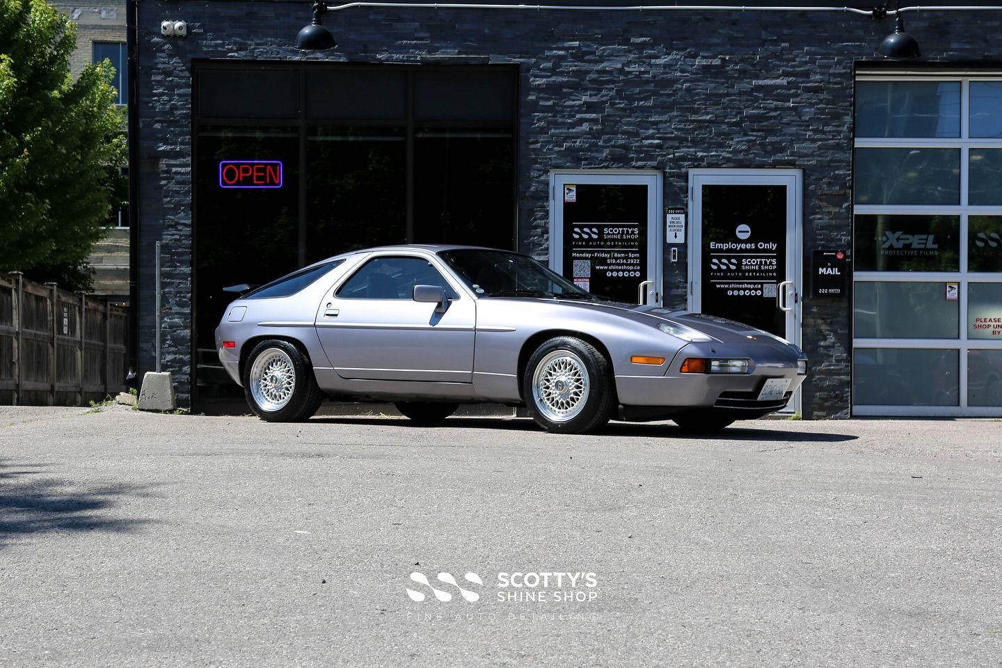 Vintage Porsche 928 Paint Correction and Gloss Enhancement London, Ontario