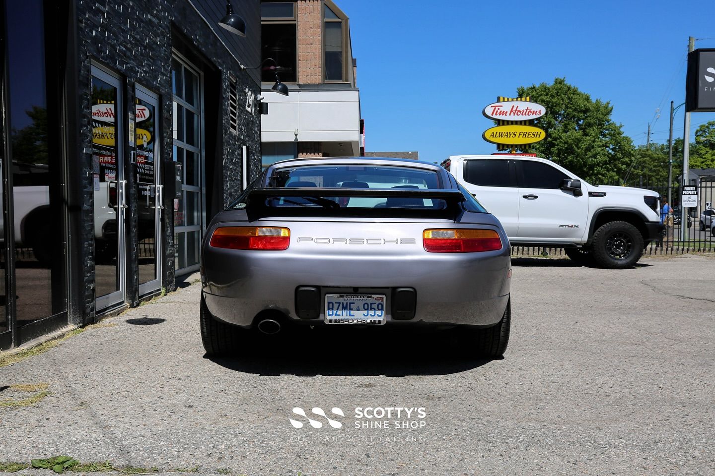 Vintage Porsche 928 Paint Correction and Gloss Enhancement rear view London, Ontario