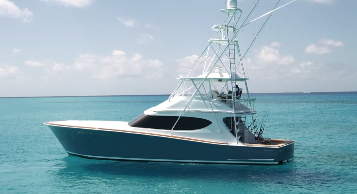 fully wash boat sailing in the see. florida