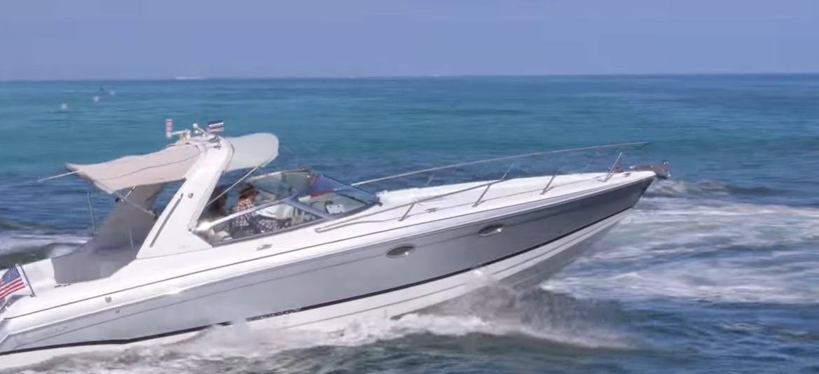 Fully washed boat sailing in the florida bay