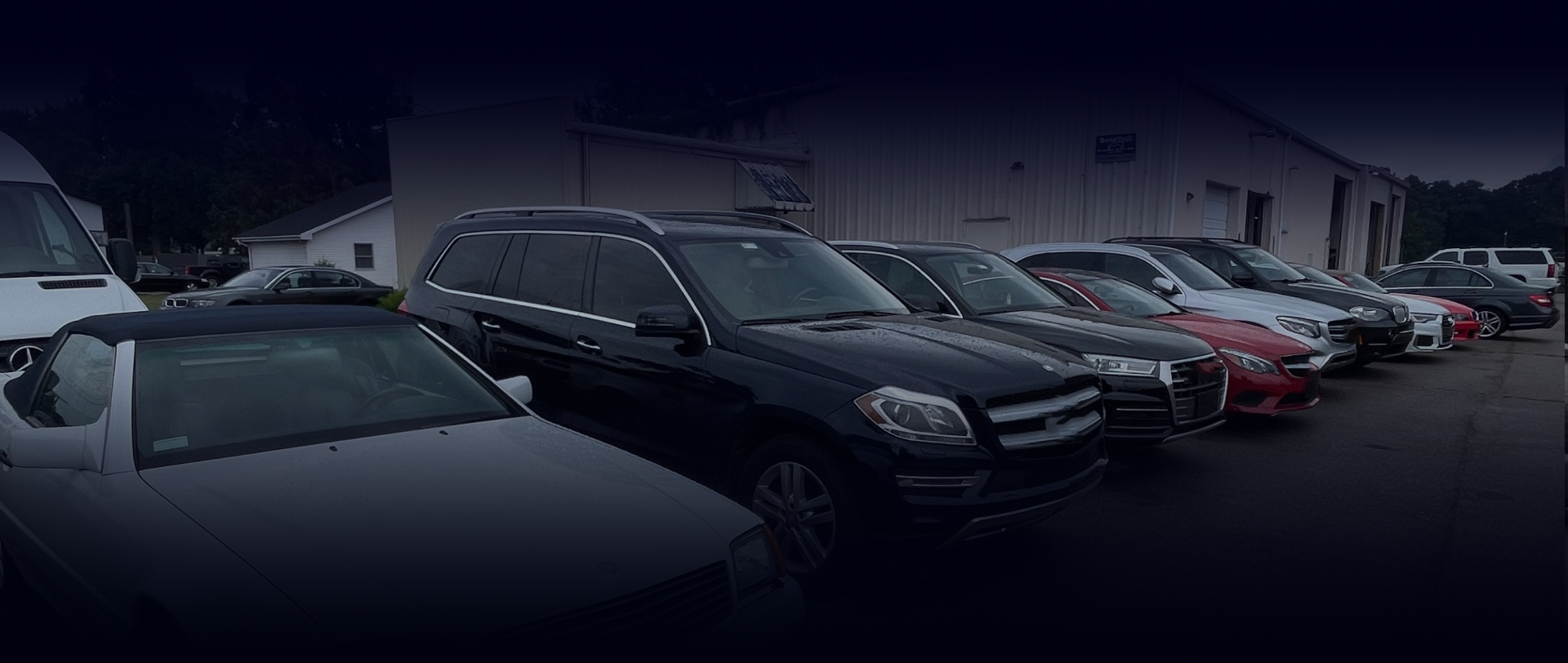 vehicles in front of auto shop | Benz Tech