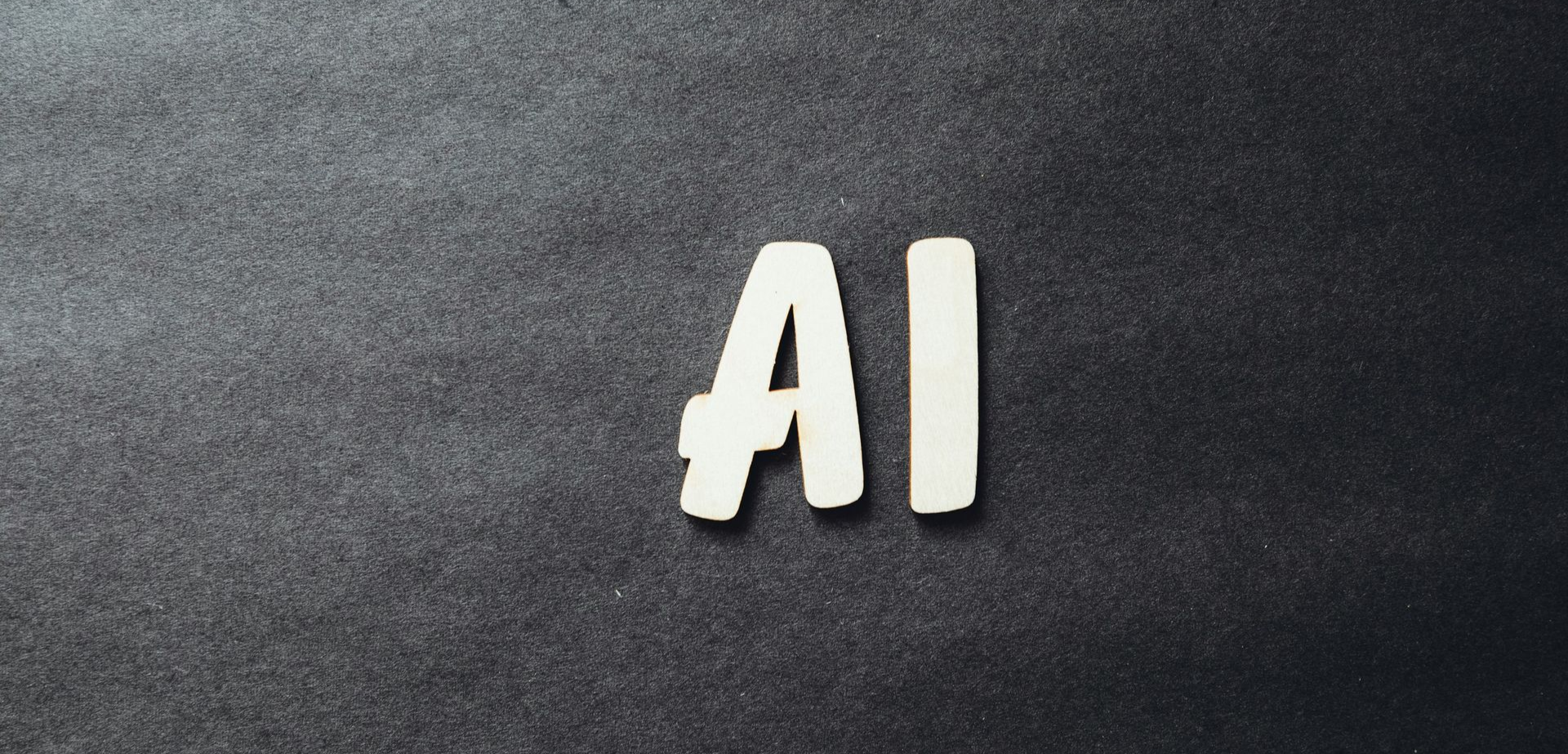 Nederland koploper in AI-complementaire banen – waarom hoger opgeleiden niet hoeven te vrezen voor kunstmatige intelligentie