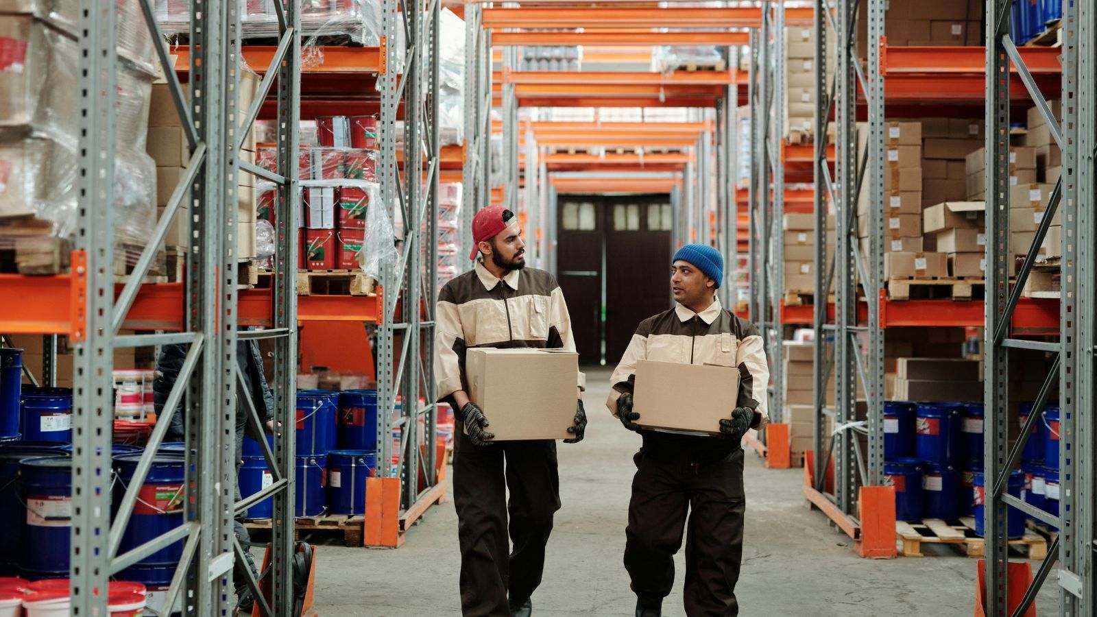 Welke cursussen zijn de moeite waard om te volgen vóór vertrek naar werk in Nederland?