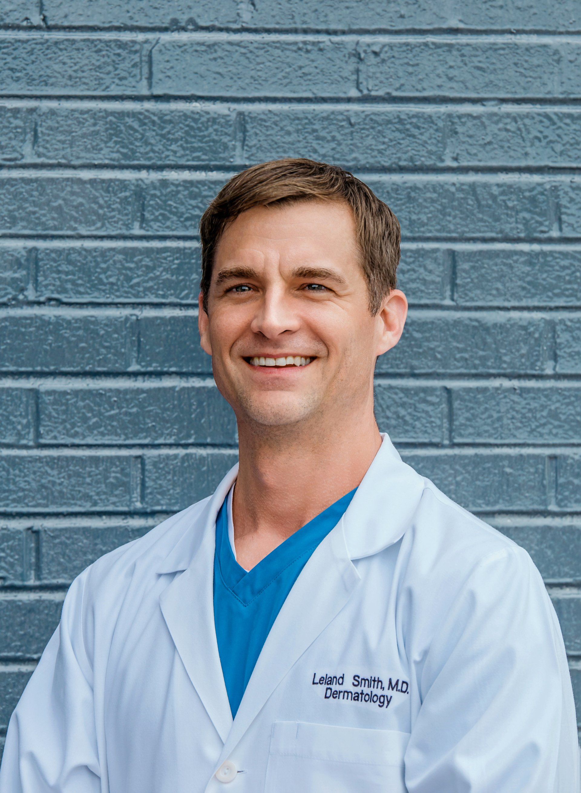 headshot of Leland Smith M.D., FAAD