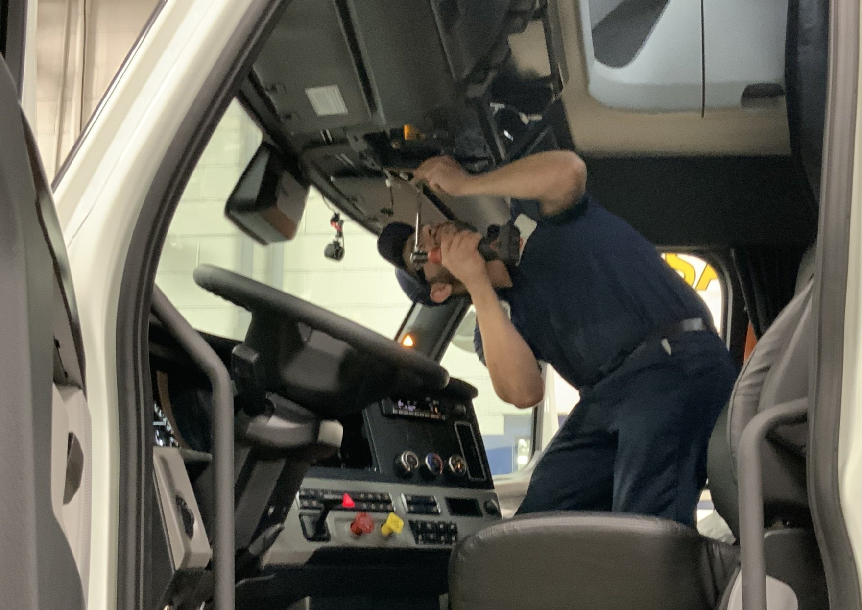 DIESEL MECHANIC JOBS AT SALEM LEASING CORPORATION