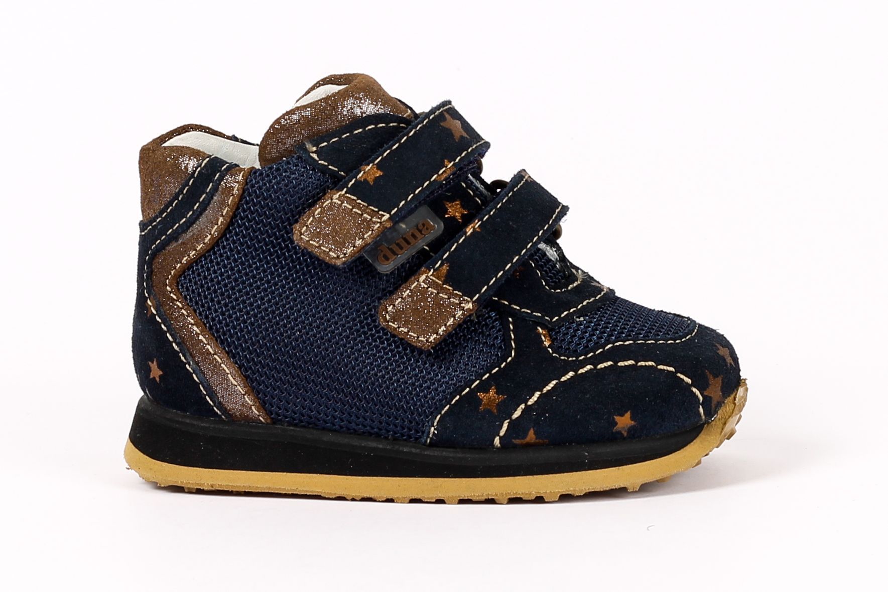 נעלי פעוטות בצבע כחול וחום עם נגיעות כוכבים, רצועות ולקרו וסוליה חומה.