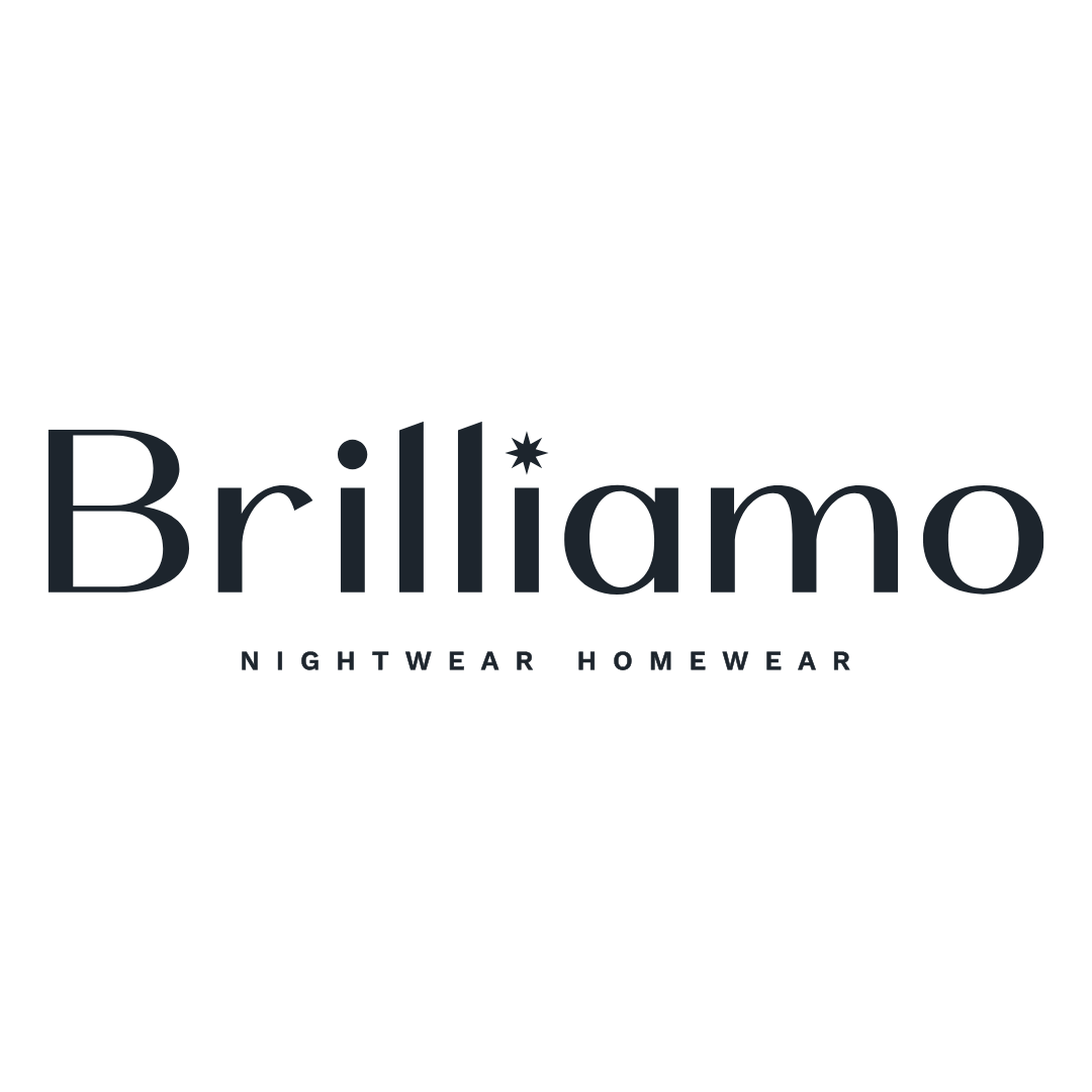 Un logo in bianco e nero per la linea di abbigliamento da notte e da casa Brilliamo.