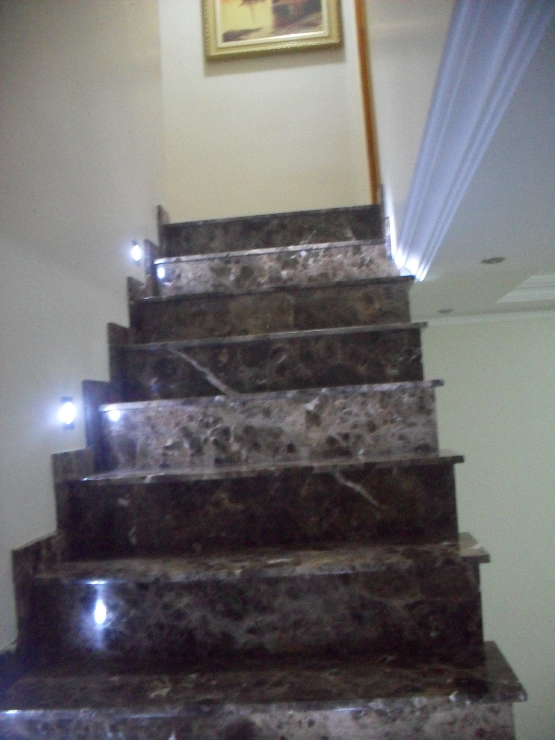 Escada em Granito no Site da Marmoraria Dom Pedro