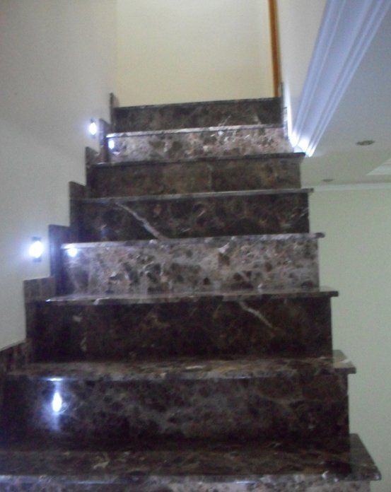 Escada em Mármore no Site da Marmoraria Dom Pedro