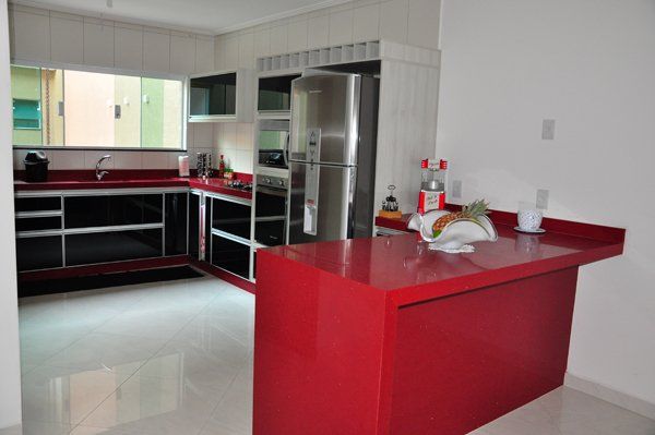 Pia de Cozinha em Granito Vermelho no Site da Marmoraria Dom Pedro