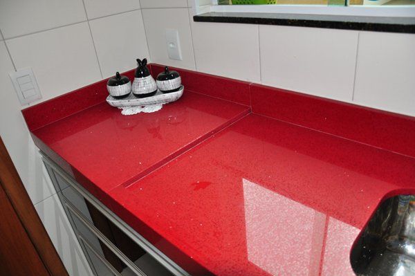 Pia de Cozinha em Granito Vermelho no Site da Marmoraria Dom Pedro