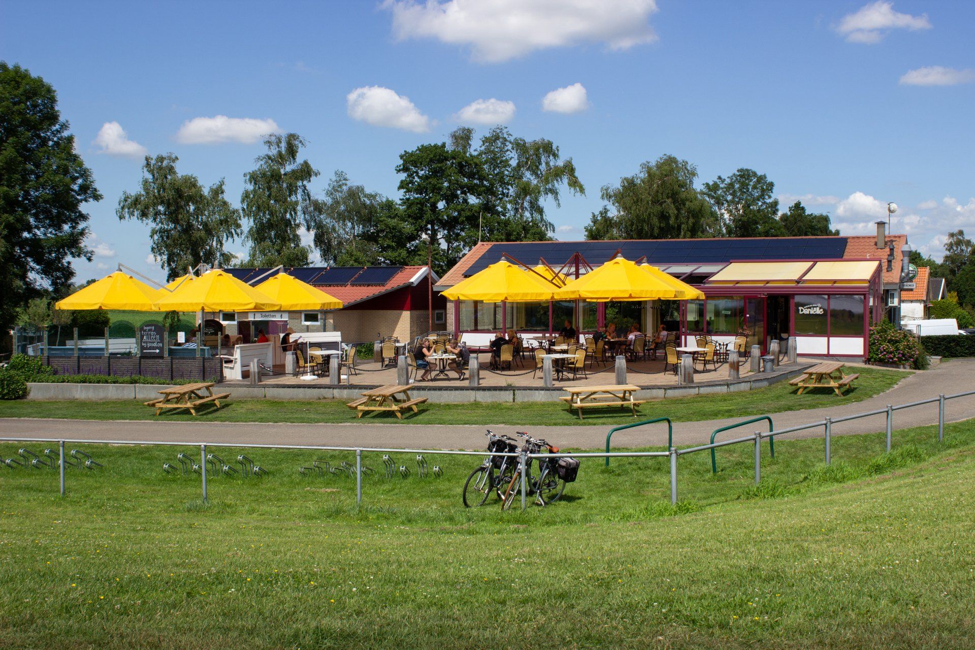 camping paviljoen tjeukemeer oldeouwer rohel