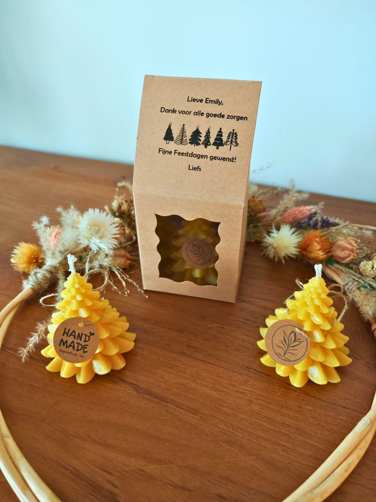 100% bijenwas kerstboomkaarsje in gepersonaliseerd doosje