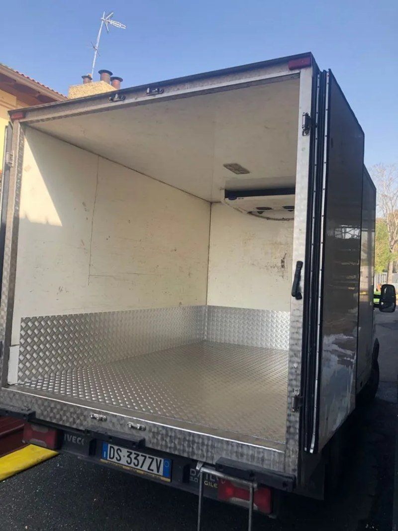 Interno camion alluminio