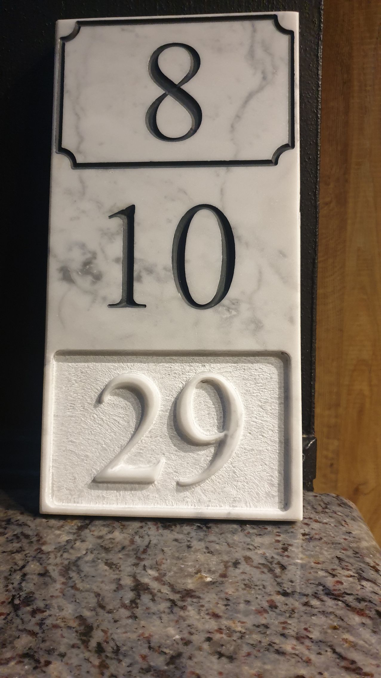 incisioni su marmo e granito