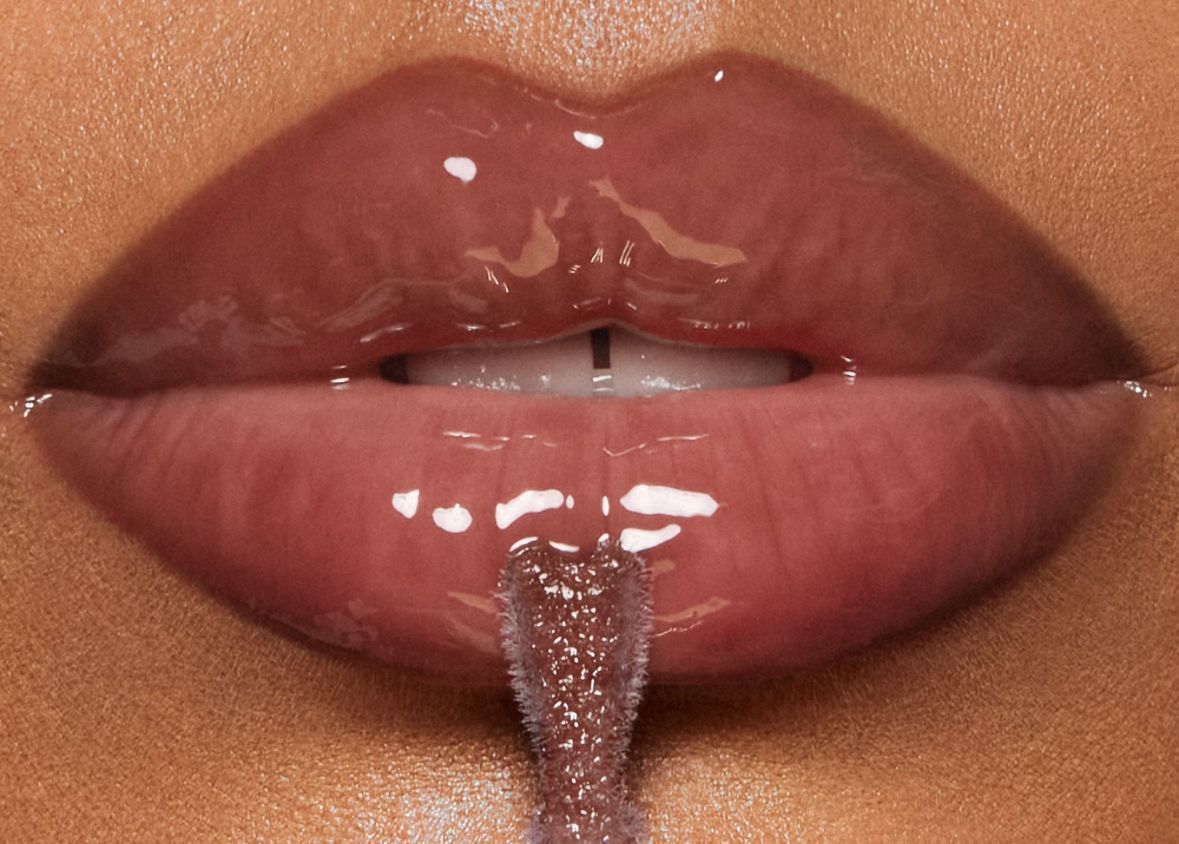 Babe Brown Lip Gloss Stain Extended Wear Vegan, Paraben Free, all Natural Ingredient Vitamin Enriched