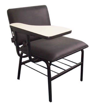 cadeira fixa universitária plus size com prancheta e apoio