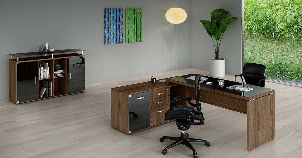 mesa diretiva armário com porta