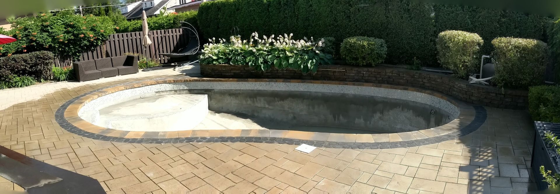 PISCINES ET SPAS